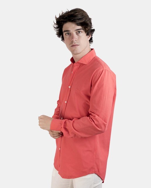 camisa color salmon hombre