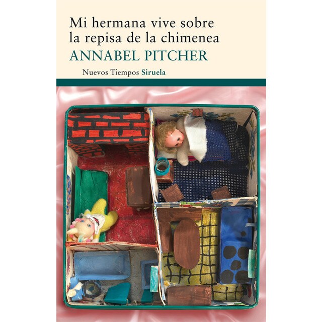 Mi hermana vive sobre la repisa de la chimenea.pdf