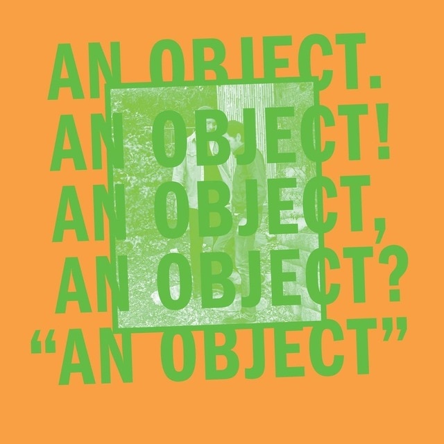 An object (LP-Vinilo).