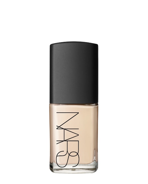 Nars – Base de maquillaje Sheer Glow Foundation Nars.
