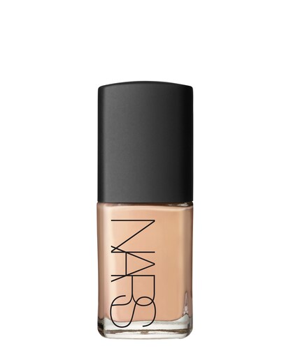 Base de maquillaje Sheer Glow Foundation Nars