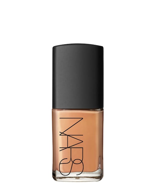 Nars – Base de maquillaje Sheer Glow Foundation Nars.