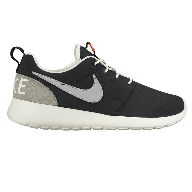 Nike Roshe One Retro Nike Roshe One Retro