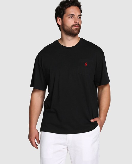 camisa negra polo