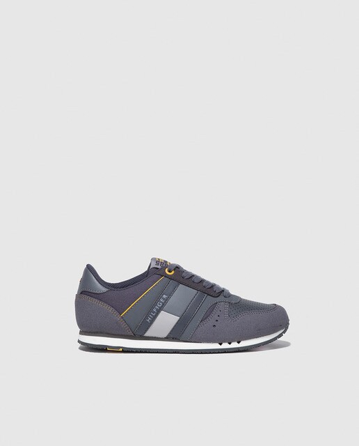 tommy hilfiger boys sneakers