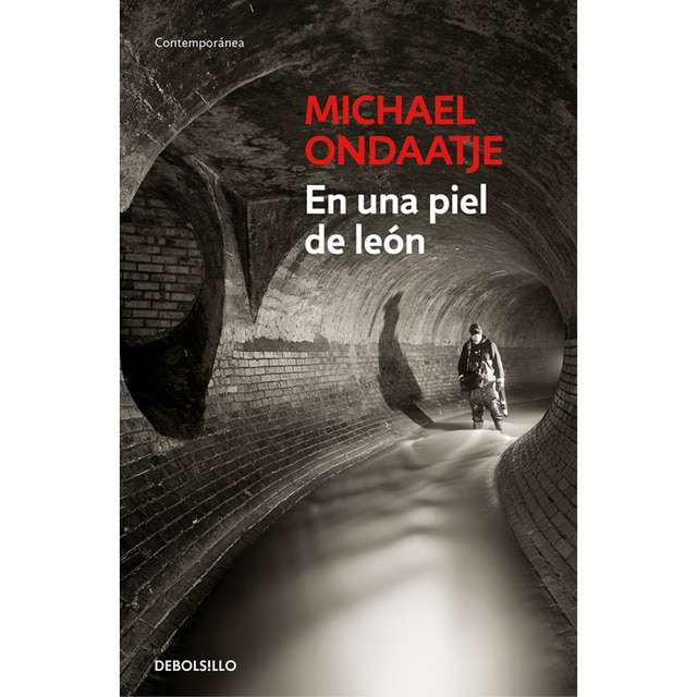 En una piel de león.pdf
