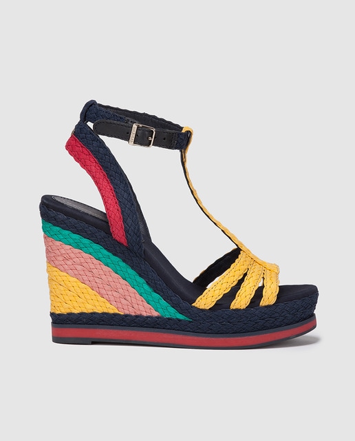 multi coloured wedges