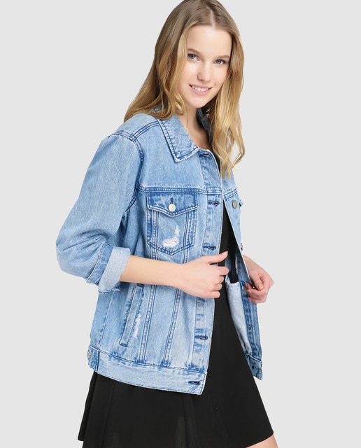 Cazadora vaquera oversize de mujer Green Coast con rotos · Green Coast