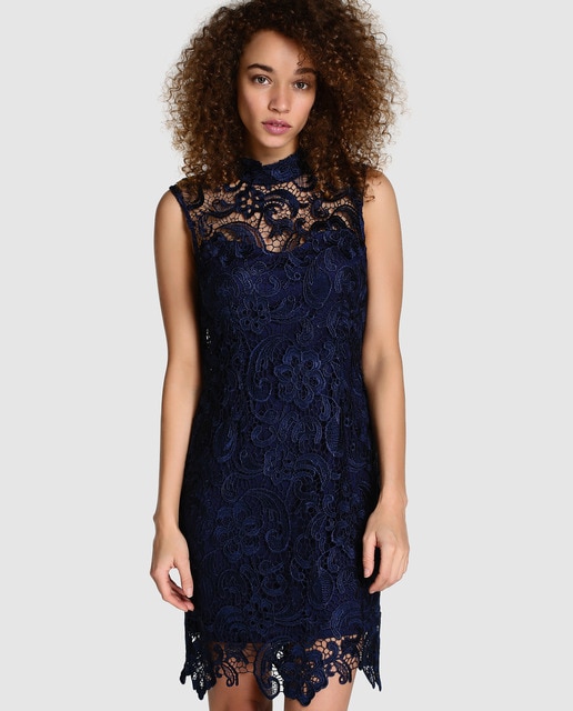 robe droite guipure