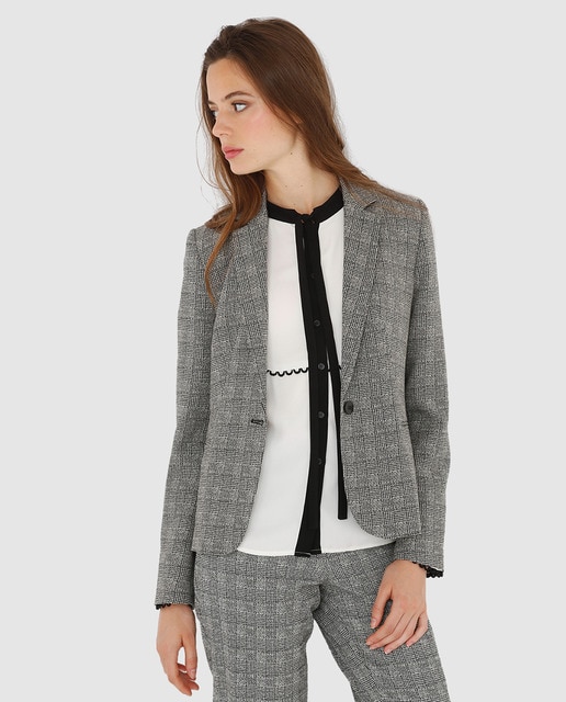 Moda con estilo para hombre y mujer Compras en línea en Ropa de una gran selección de Chaquetas de traje y blazers, Trajes de vestir, Pantalones de traje, Chalecos, Trajes con falda y mucho más a precios bajos.