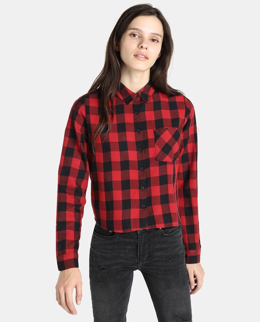 how to wear a checked shirt female