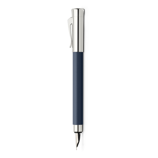 Estilográfica Tamitio Graf Von Faber-Castell Azul.