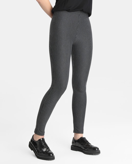 black striped leggings outfit