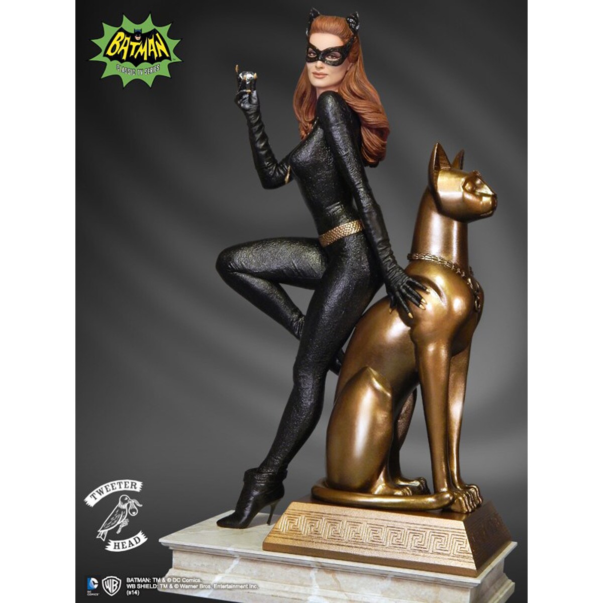 Imagem 0 de Figura da Mulher-Gato 1966 - 29 cm