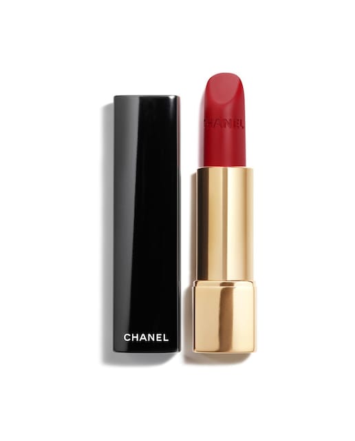 CHANEL – La Barra de Labios Aterciopelada Luminosa.