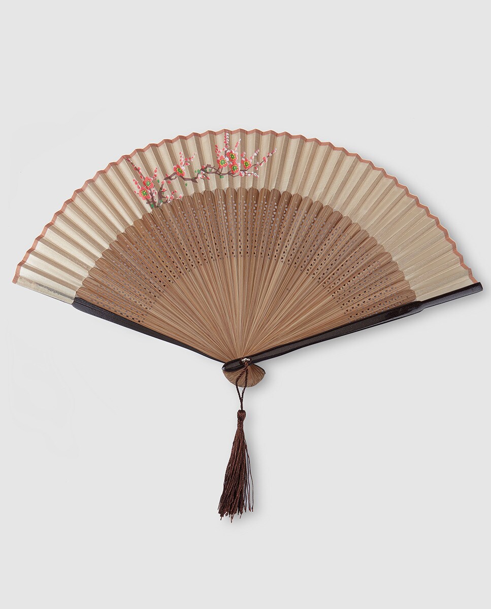 Abanico plegable de madera en natural · El Corte Inglés · Moda · El