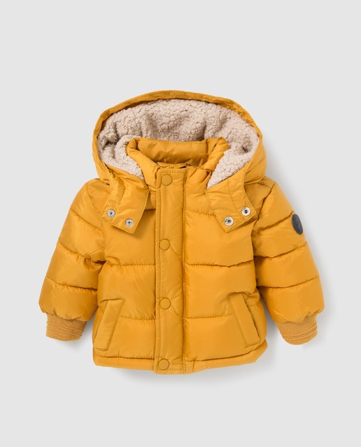 Parka de bebé menino Brotes mostarda com pêlo de borrego