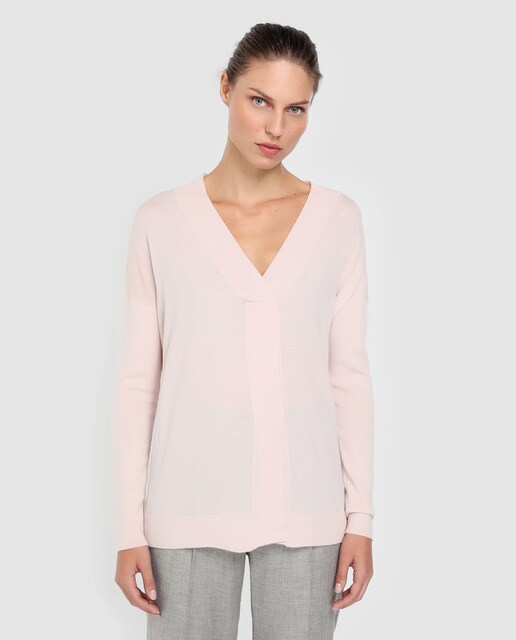 Síntesis women's long sleeve V neck sweater · Síntesis Síntesis women's long sleeve V neck sweater · Síntesis