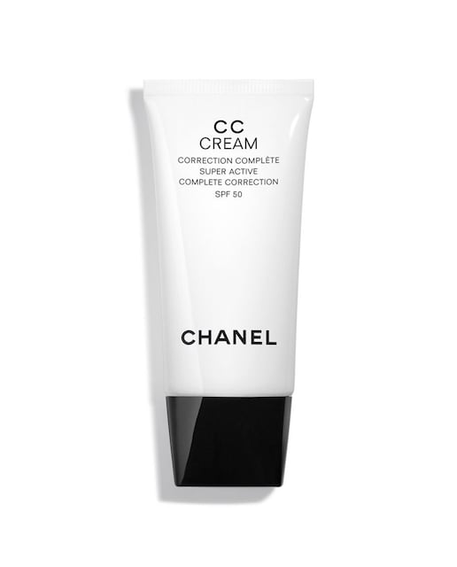 CHANEL – CC Cream Corrección Completa Súper Activa Spf 50.