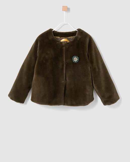 Sobretudo curto de menina Bass 10 verde com pregadeira