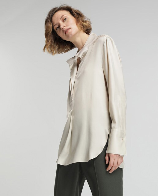 Blusa fluida de mulher Woman Limited El Corte Inglés com gola chaminé