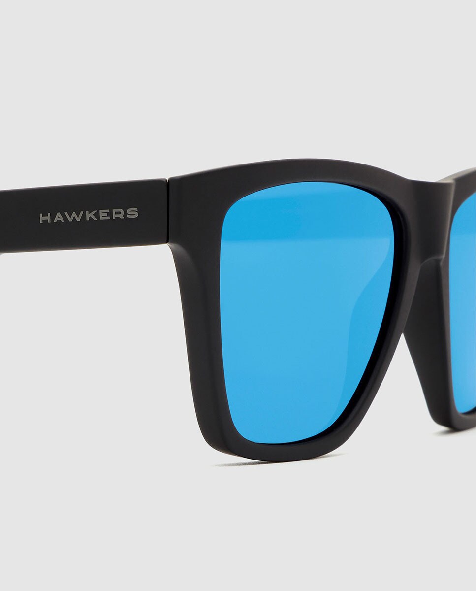 Gafas de sol unisex Hawkers One cuadradas en negro con lente azul