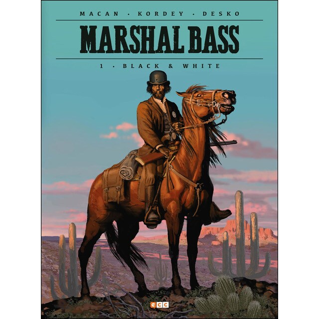 Marshal bass: black & white.pdf