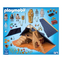 piramide de playmobil