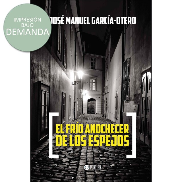 El frío anochecer de los espejos.pdf