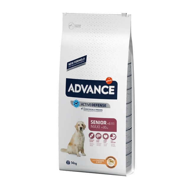 Pienso para perros senior grandes Advance Maxi +6 pollo y arroz 15 Kg