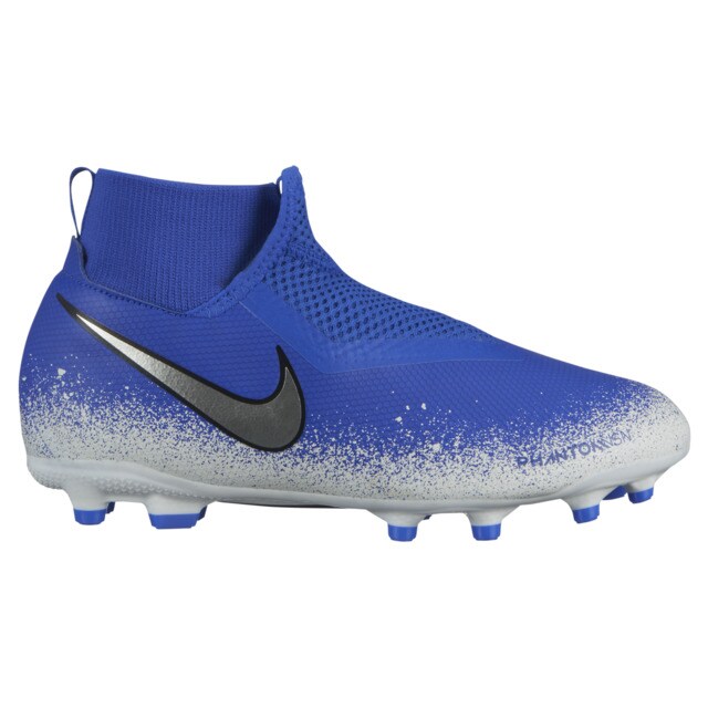 Nike Phantom VSN 2 Academy DF FG MG Football .