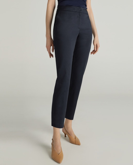 Calças de mulher com algodão e fecho à frente