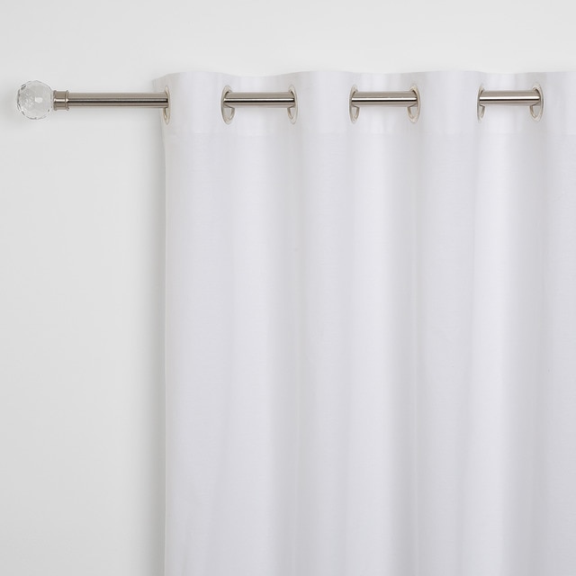 Cortina confeccionada con ollados Basic El Corte Inglés