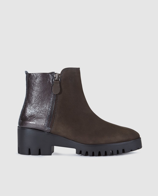 womens grey boots