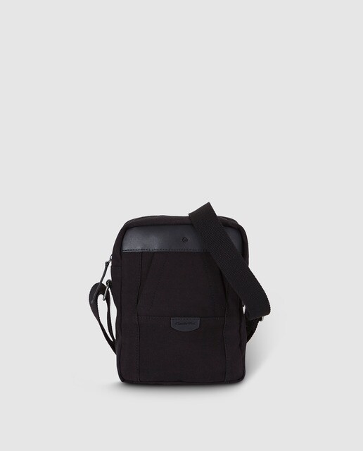 Mala a tiracolo de homem Emidio Tucci preta com fecho de correr