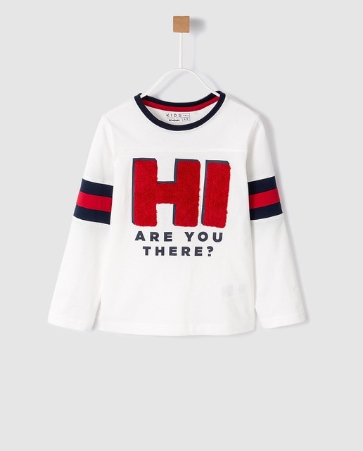 Camiseta de niño Freestyle en blanco con bordado