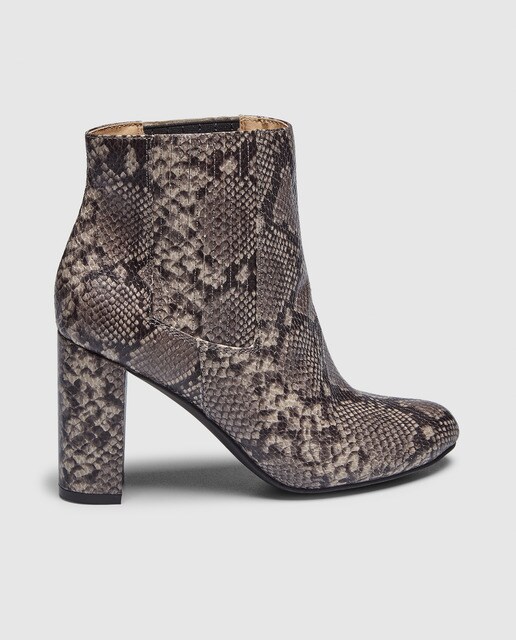 Fórmula Joven - Botines De Mujer En Estampado De Serpiente a un precio más  barato - Shoptize