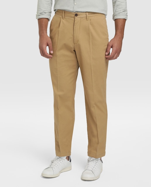 Chino de hombre cla