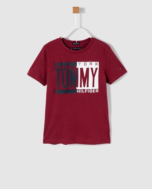 tommy hilfiger maroon t shirt