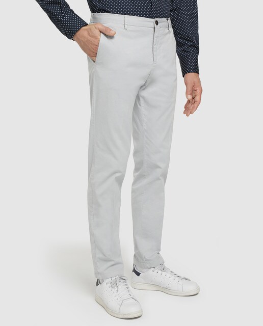 white chinos mens