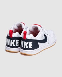 Zapatillas deportivas de niños Nike Court Borough Low PSV en blanco con cordones y velcro Zapatillas deportivas de niños Nike Court Borough Low PSV en blanco con cordones y velcro
