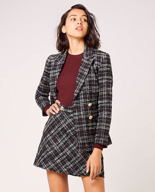 outfit blazer cuadros mujer