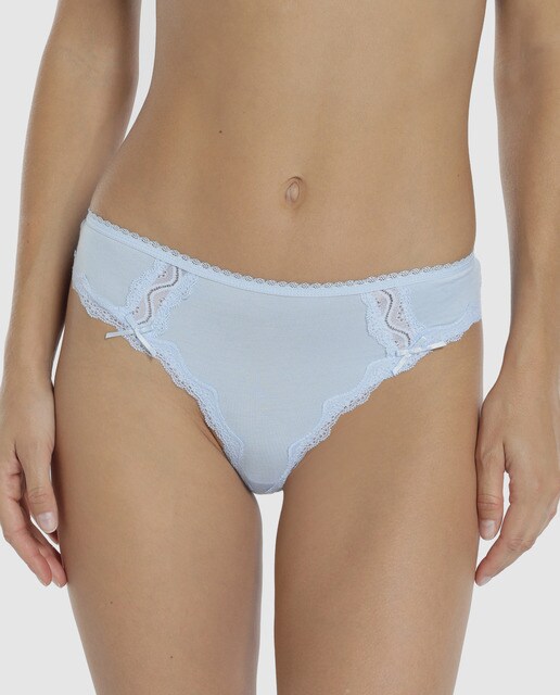 Tanga lisa com renda