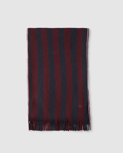 maroon and blue scarf