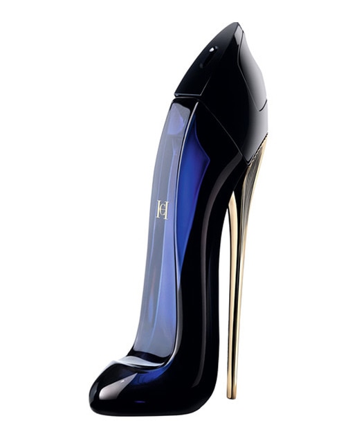 Mujer zapato de perfume