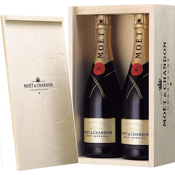 Impérial brut champagne wooden presentation box 2 bottles 75 cl