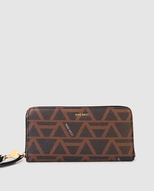 nine west brown wallet