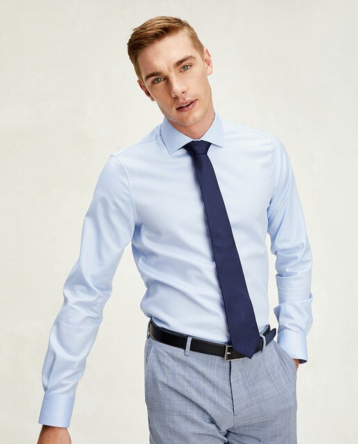 Camisa formal slim com micro estampado azul
