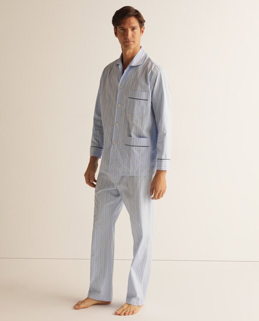 Pijama comprido de tecido azul