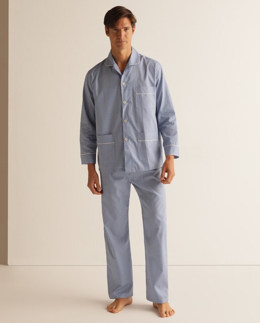 Pijama comprido de tecido azul